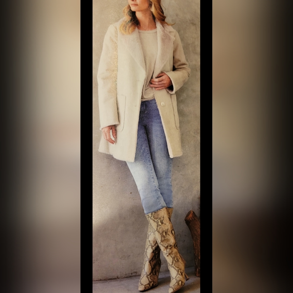 Steve Madden Kinga snakeskin print boots